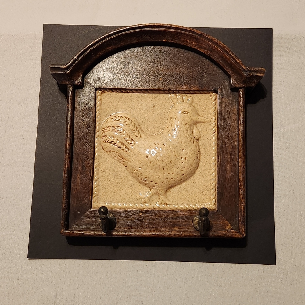 Pier 1 Wood Ceramic Chicken Wall Hanging Hook Country Farmhouse 10"